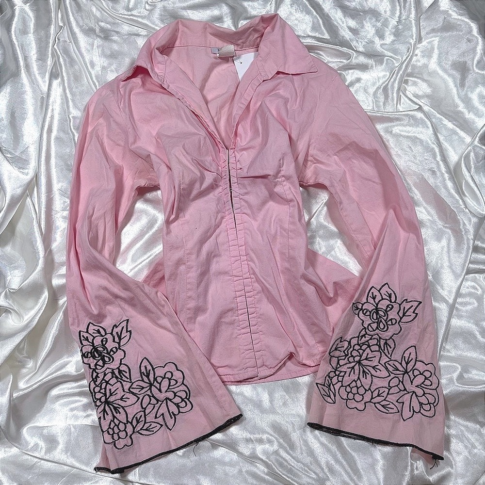 y2k Thrill Embroidered Bell Sleeve Top Pink Good Hook Eye Floral Flare